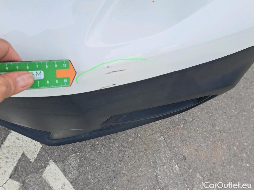  Peugeot  Partner PEUGEOT  / 2018 / 3P / furgón derivado de turismo Pro Standard 1000kg BlueHDi 73kW #83