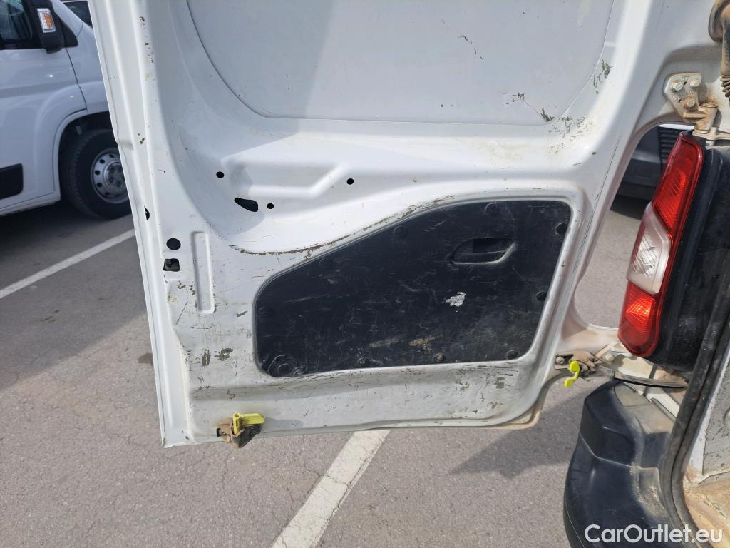  Peugeot  Partner PEUGEOT  / 2018 / 3P / furgón derivado de turismo Pro Standard 1000kg BlueHDi 73kW #14