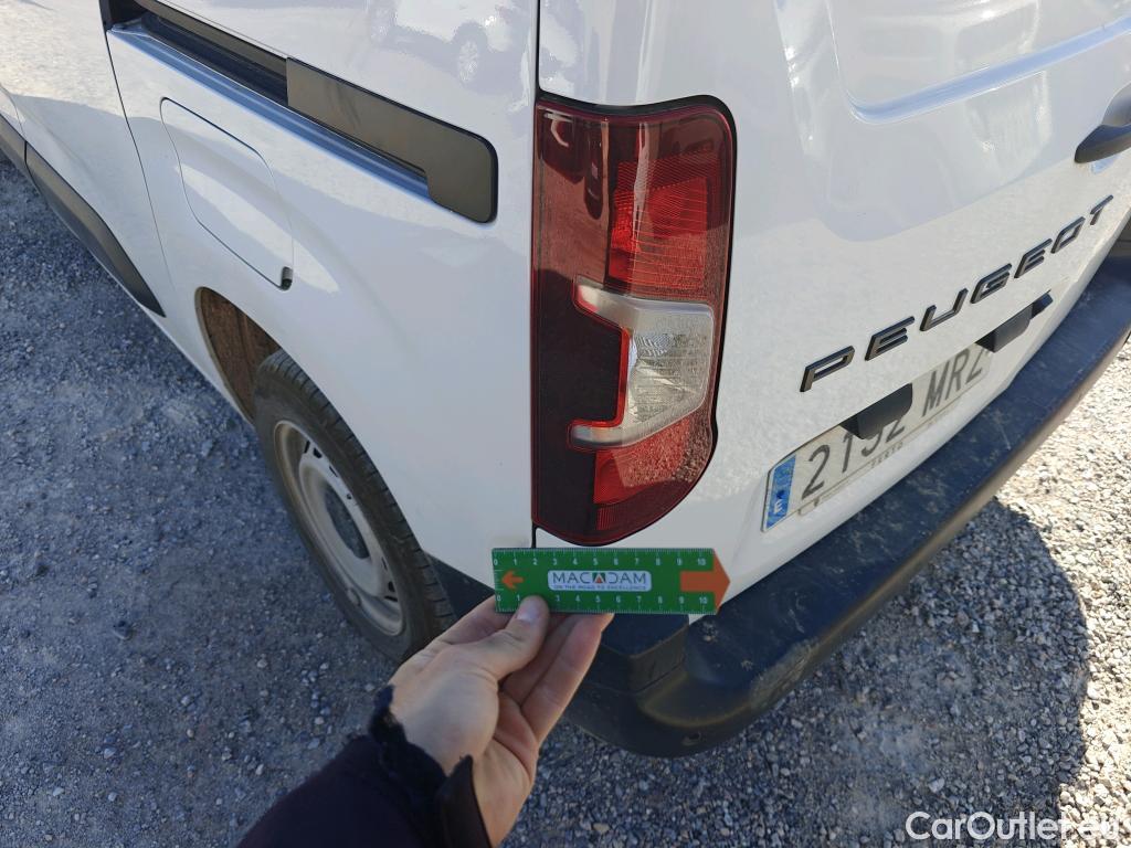  Peugeot  RIFTER PEUGEOT Partner / 2023 / 4P / furgón derivado de turismo Standard 600kg BlueHDi 73kW #63