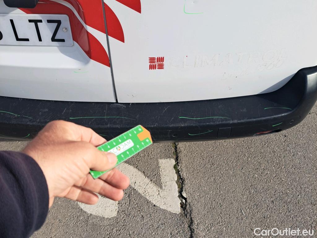  Peugeot  Expert PEUGEOT  / 2016 / 4P / furgón Furgón Premium 1.5 BlueHDi 100 Standard (AC) #32