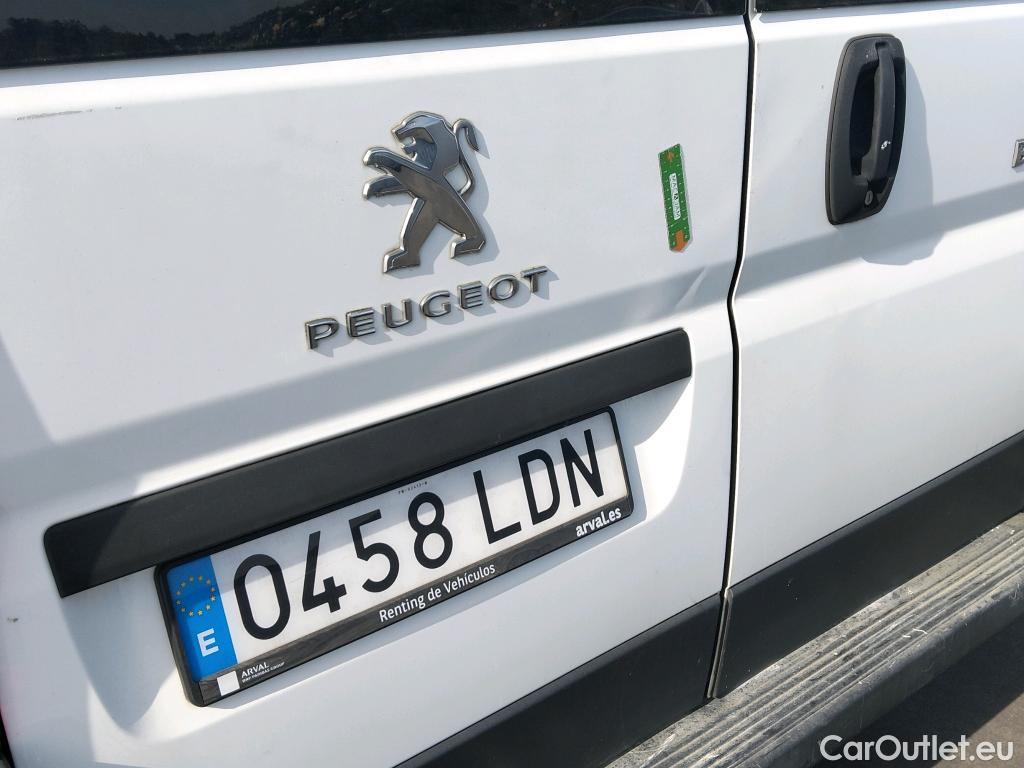  Peugeot  Boxer PEUGEOT  / 2014 / 4P / combi Combi 5/9 Pl 330 L1H1 BlueHDi 88KW (120) #6