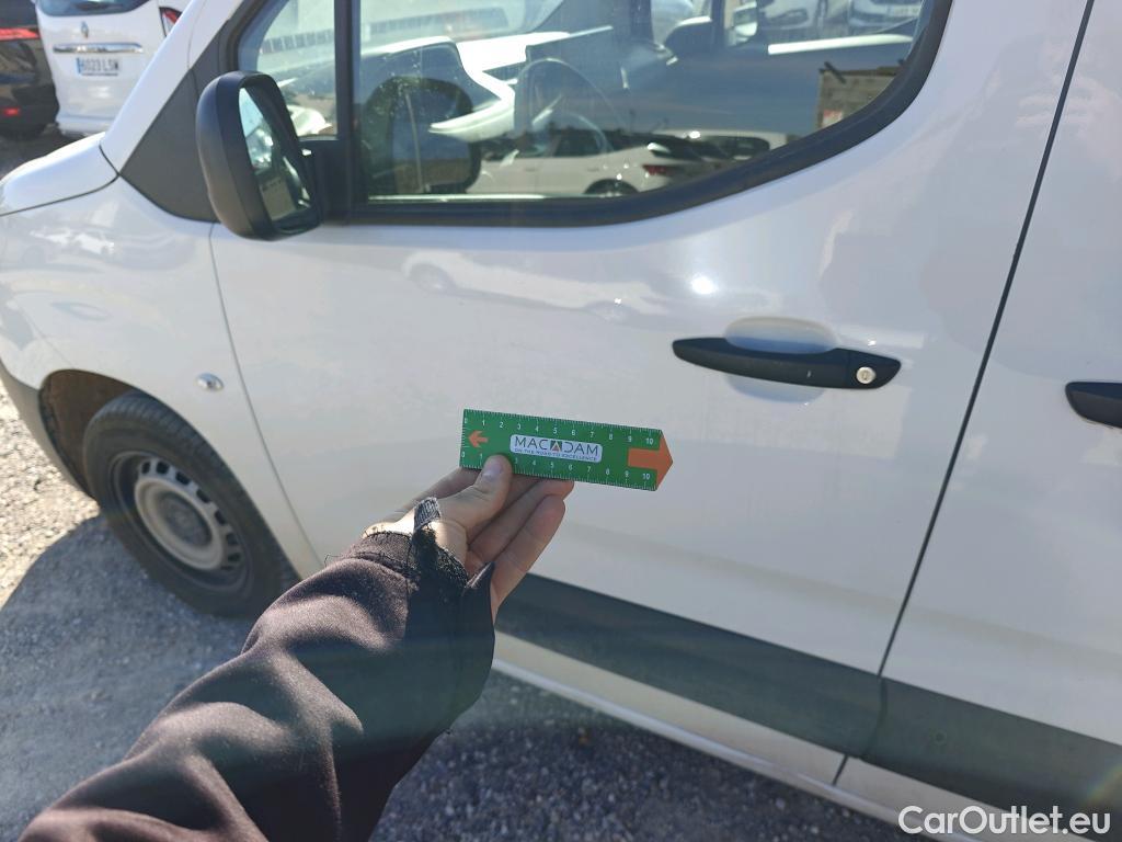  Peugeot  RIFTER PEUGEOT Partner / 2023 / 4P / furgón derivado de turismo Standard 600kg BlueHDi 73kW #23