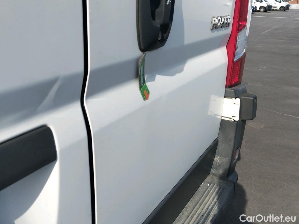  Peugeot  Boxer PEUGEOT  / 2014 / 4P / combi Combi 5/9 Pl 330 L1H1 BlueHDi 88KW (120) #20