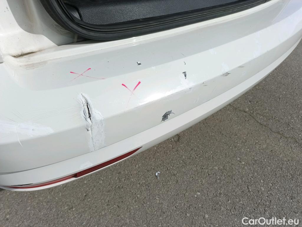  Volkswagen  Caddy VOLKSWAGEN  / 2015 / 5P / combi Outdoor 2.0 TDI 75kW (102CV) BMT DSG #11