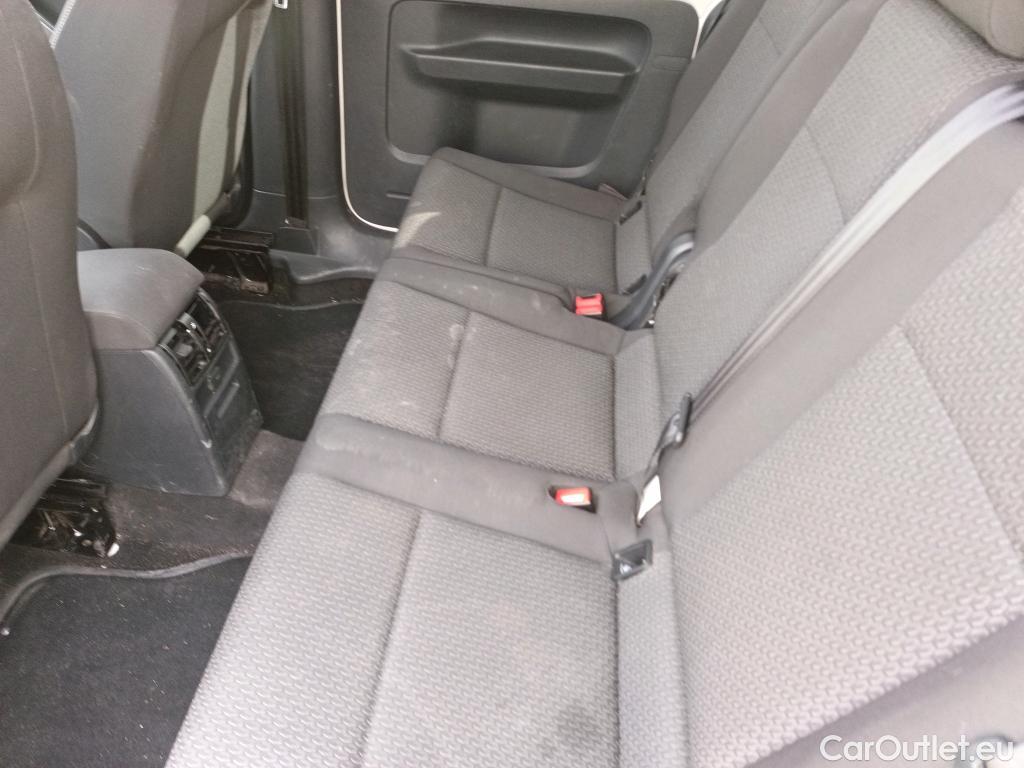  Volkswagen  Caddy VOLKSWAGEN  / 2015 / 5P / combi Outdoor 2.0 TDI 75kW (102CV) BMT DSG #14