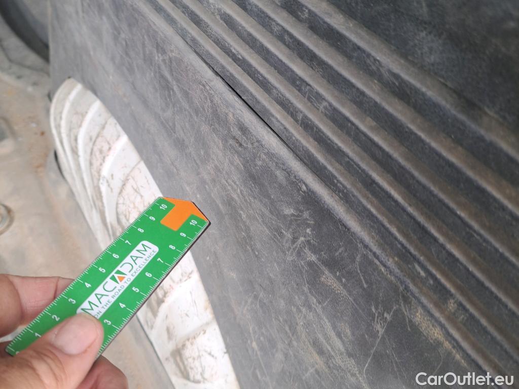  Peugeot  Partner PEUGEOT  / 2018 / 3P / furgón derivado de turismo Pro Standard 1000kg BlueHDi 73kW #19