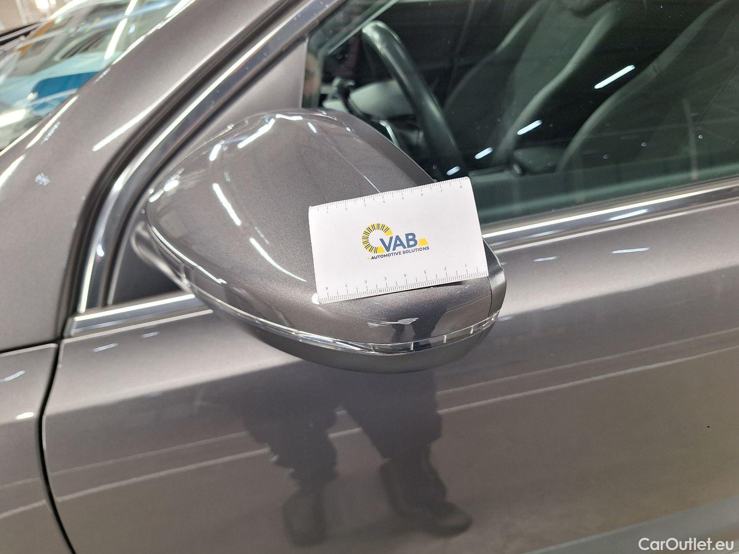  Peugeot  308 Peugeot,  FL'17, Peugeot  1.5 BlueHDi 130 S&S EAT8 Allure 5d #36