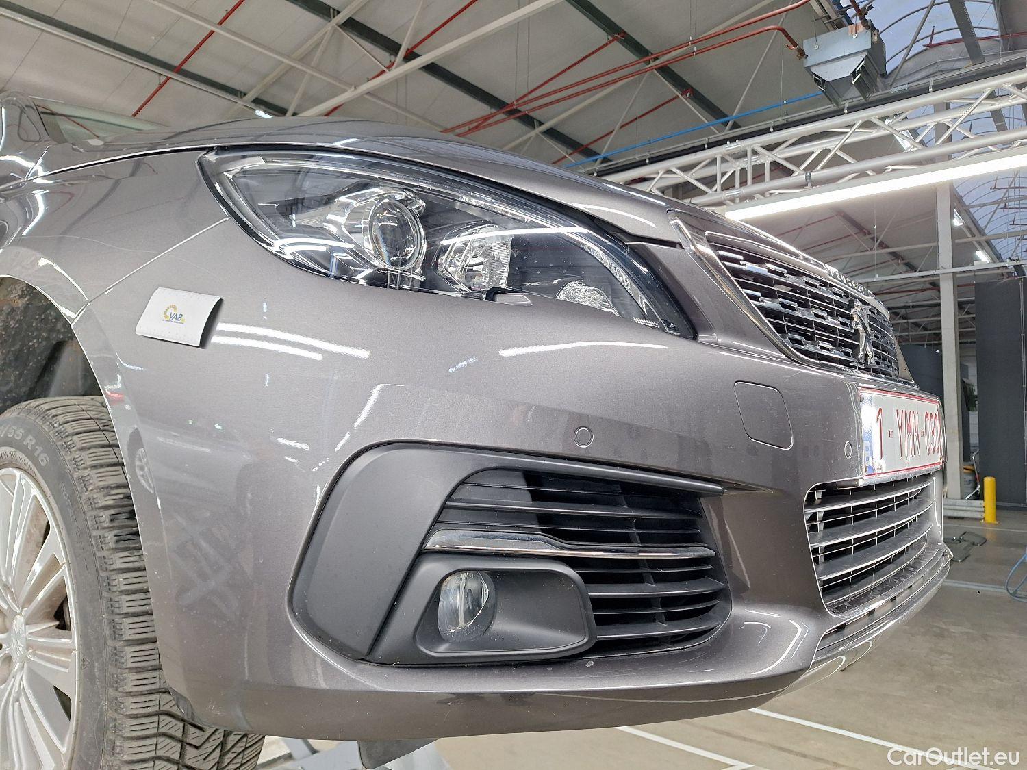  Peugeot  308 Peugeot,  FL'17, Peugeot  1.5 BlueHDi 130 S&S EAT8 Allure 5d #15