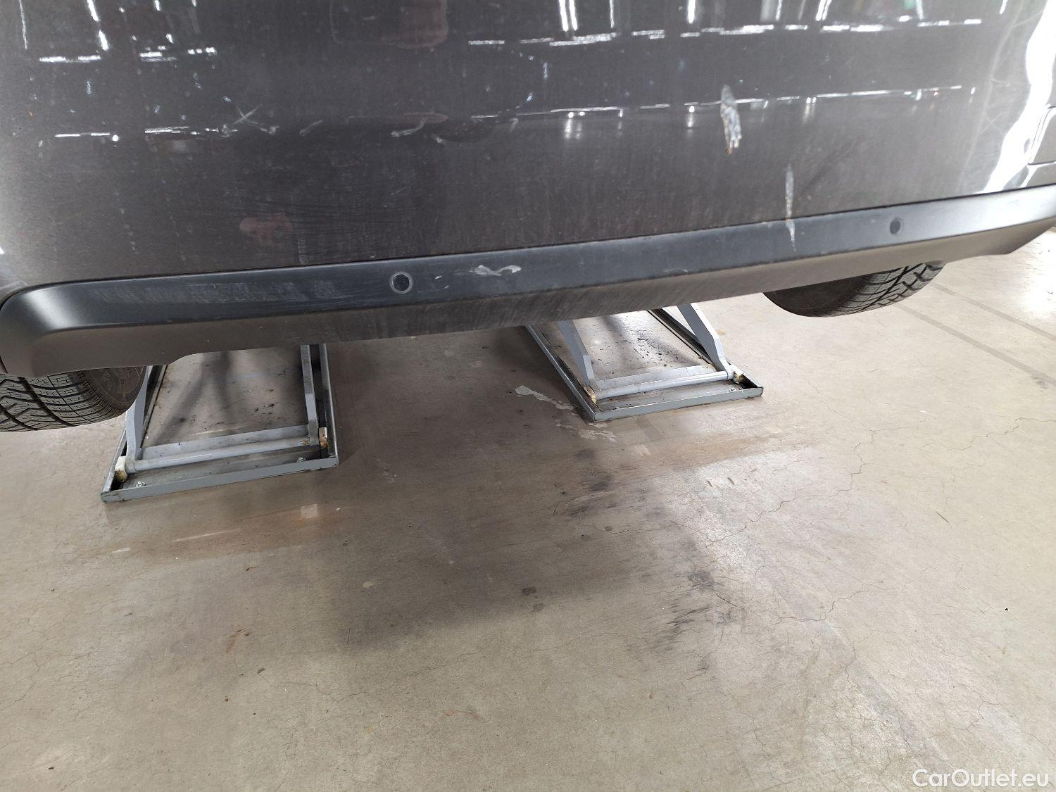  Peugeot  308 Peugeot,  FL'17, Peugeot  1.5 BlueHDi 130 S&S EAT8 Allure 5d #17