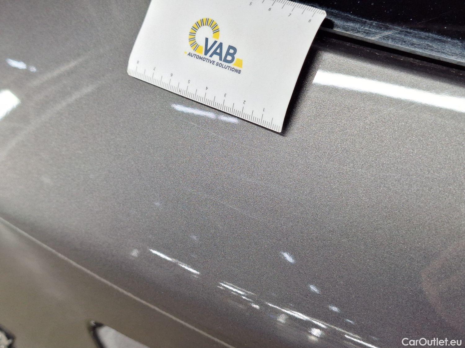  Peugeot  308 Peugeot,  FL'17, Peugeot  1.5 BlueHDi 130 S&S EAT8 Allure 5d #35