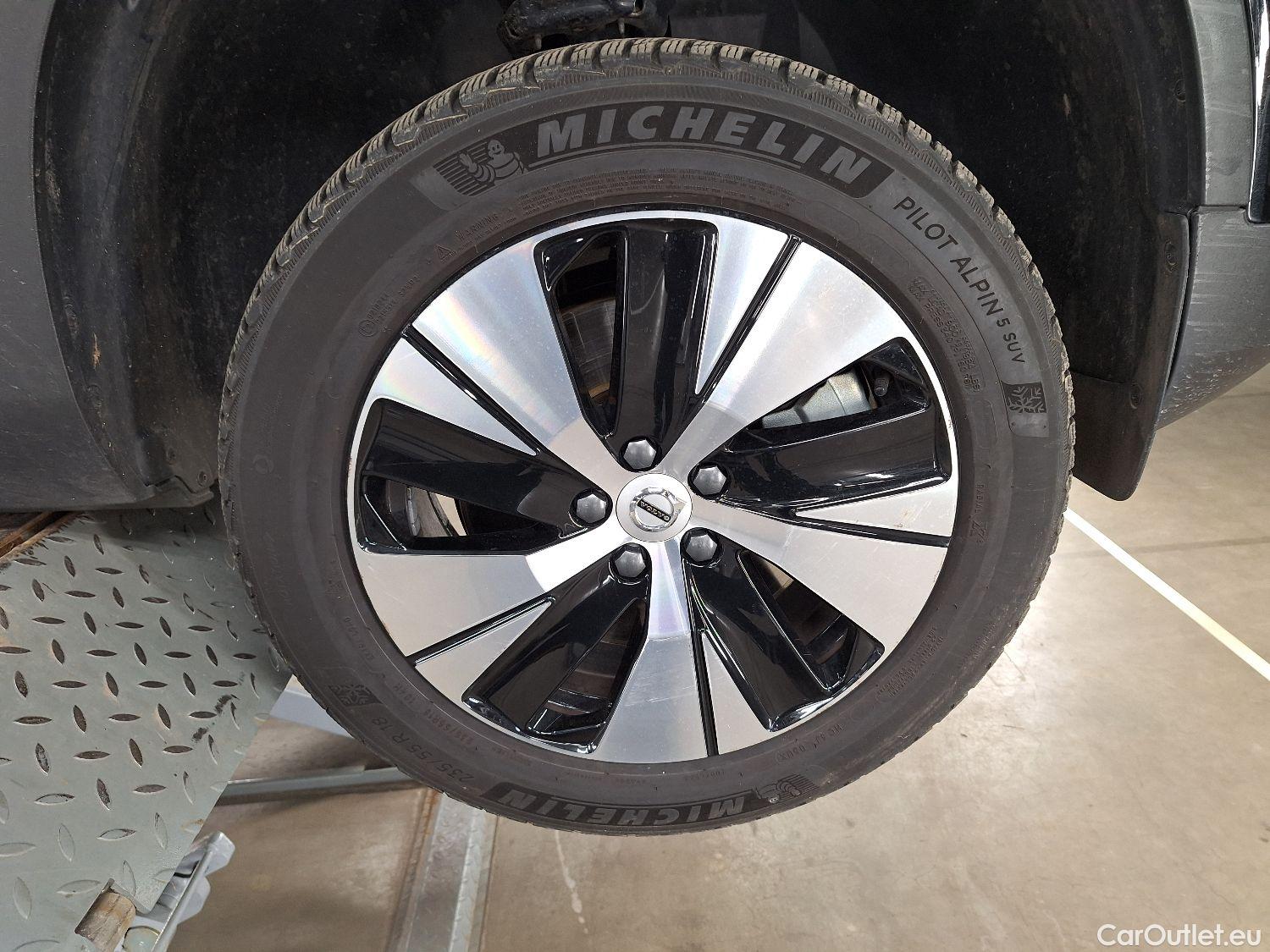  Volvo  XC 40 Volvo, XC40 '17 PHEV, Volvo XC40 T4 Recharge Geartronic Inscription Expr #14