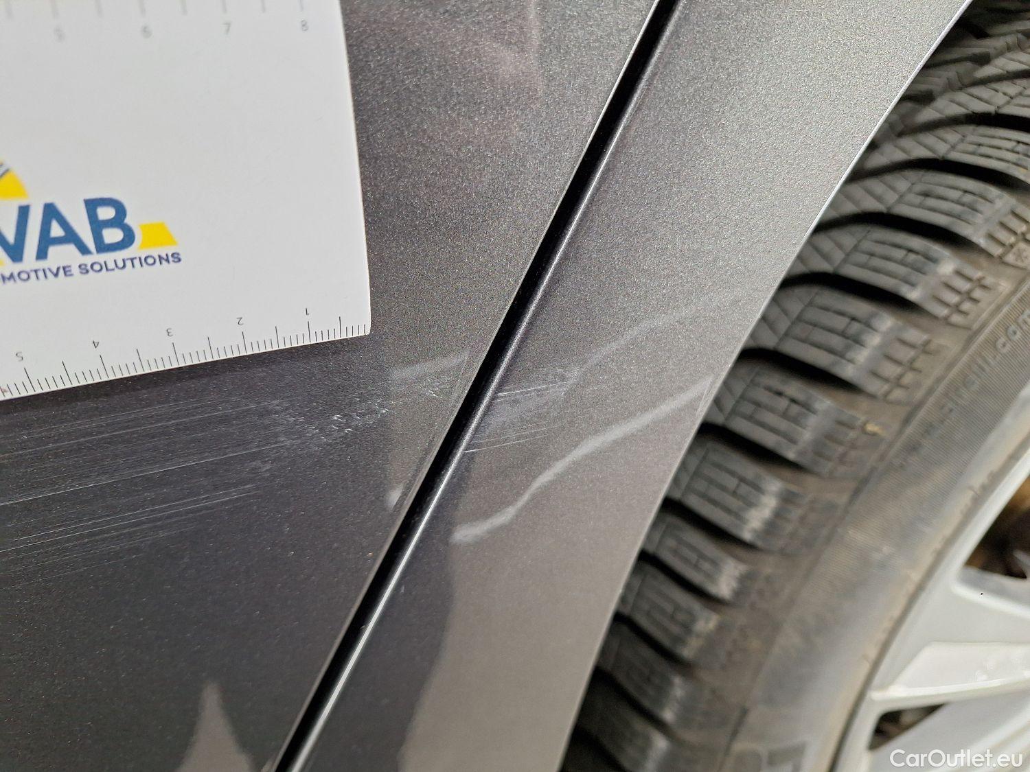  Peugeot  308 Peugeot,  FL'17, Peugeot  1.5 BlueHDi 130 S&S EAT8 Allure 5d #26