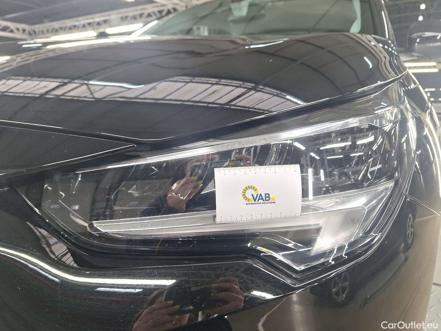  Opel  Corsa Opel,  '19, Opel  1.2 Turbo 74kW S/S Elegance 5d #25