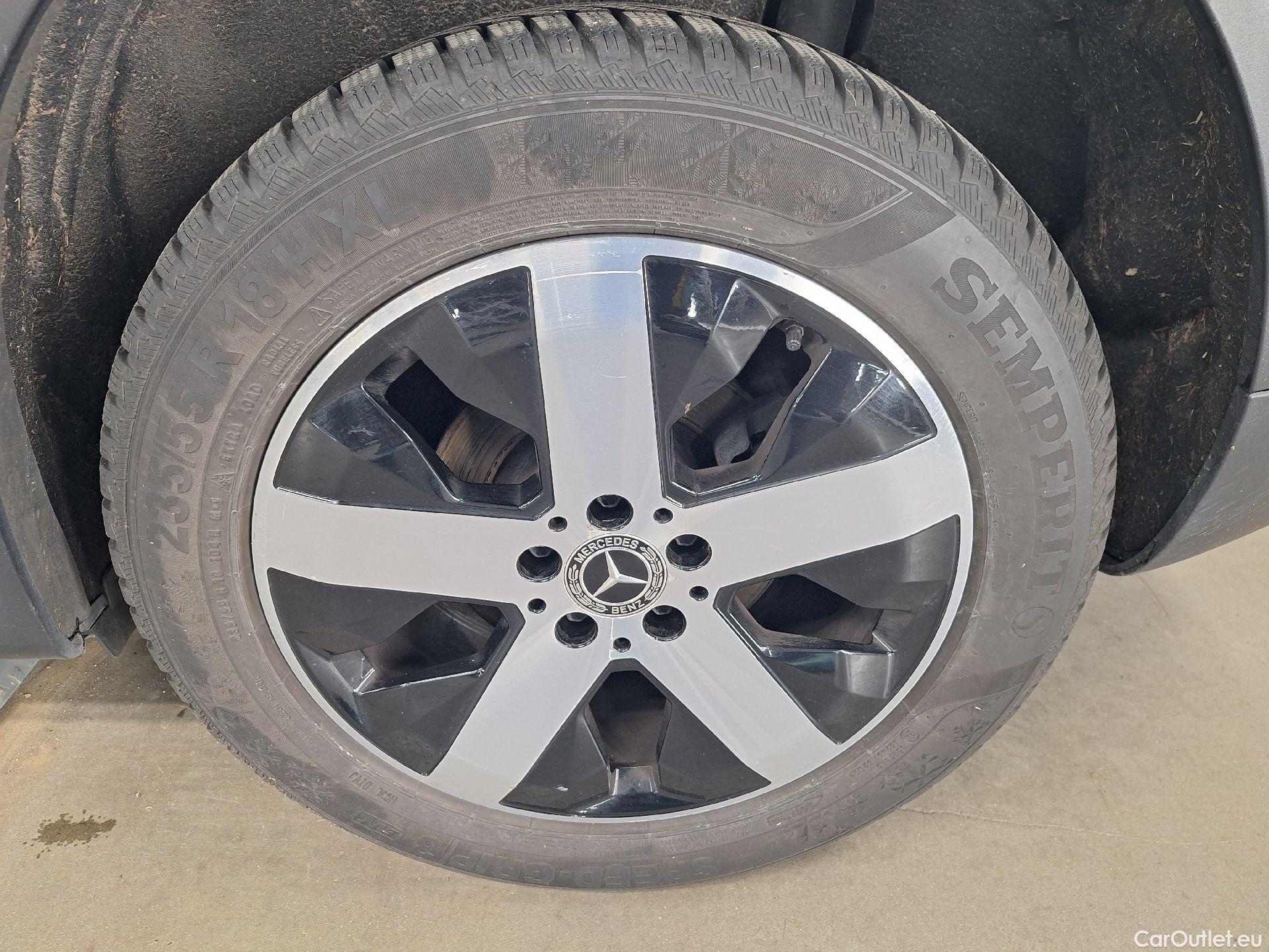  Mercedes  GLB Mercedes,  '19, Mercedes-Benz   180 d Business Solution 5d #26