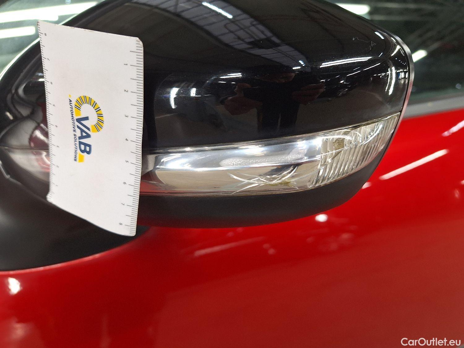  Citroen  C3 Citroën,  FL'20, Citroën  1.2 PureTech 110 S&S MAN6 Shine 5d #2