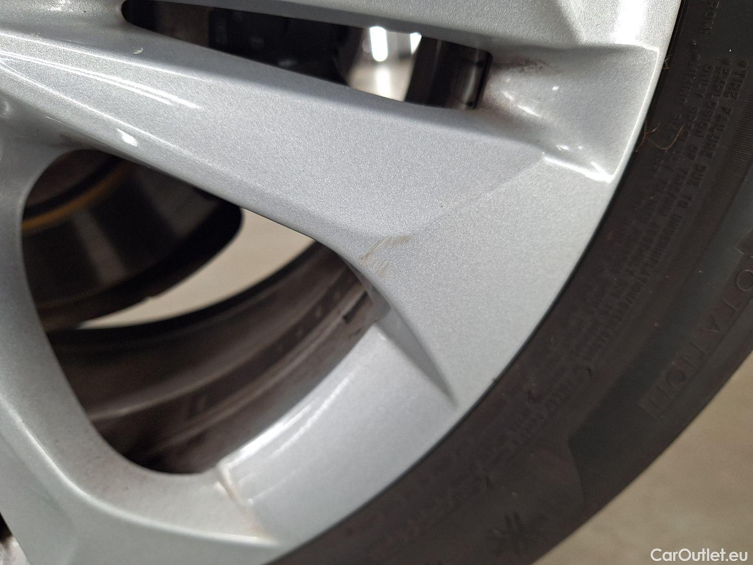  Bmw  X1 BMW,  FL'19, BMW  sDrive18iA (100 kW) 5d #15