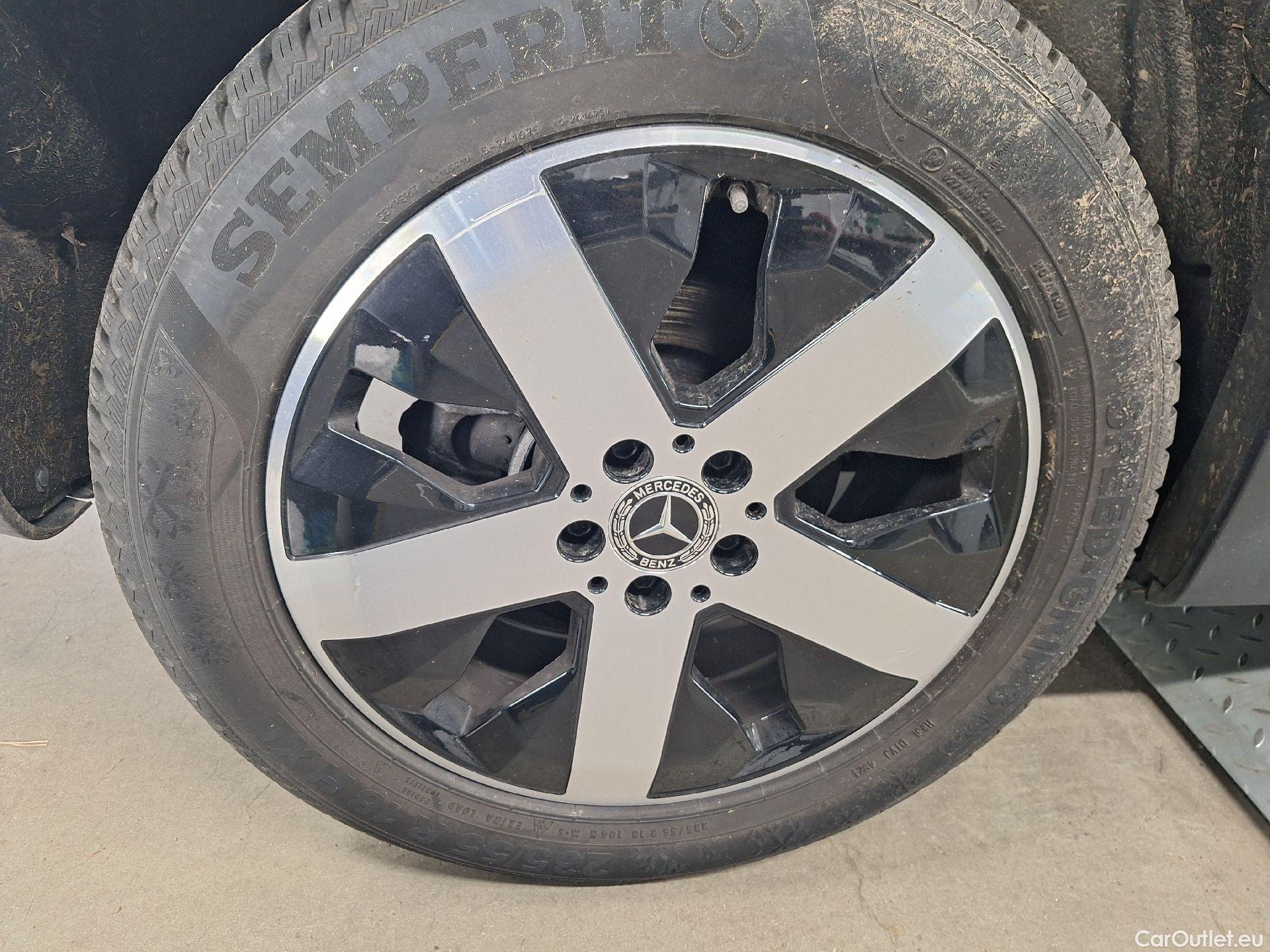  Mercedes  GLB Mercedes,  '19, Mercedes-Benz   180 d Business Solution 5d #33