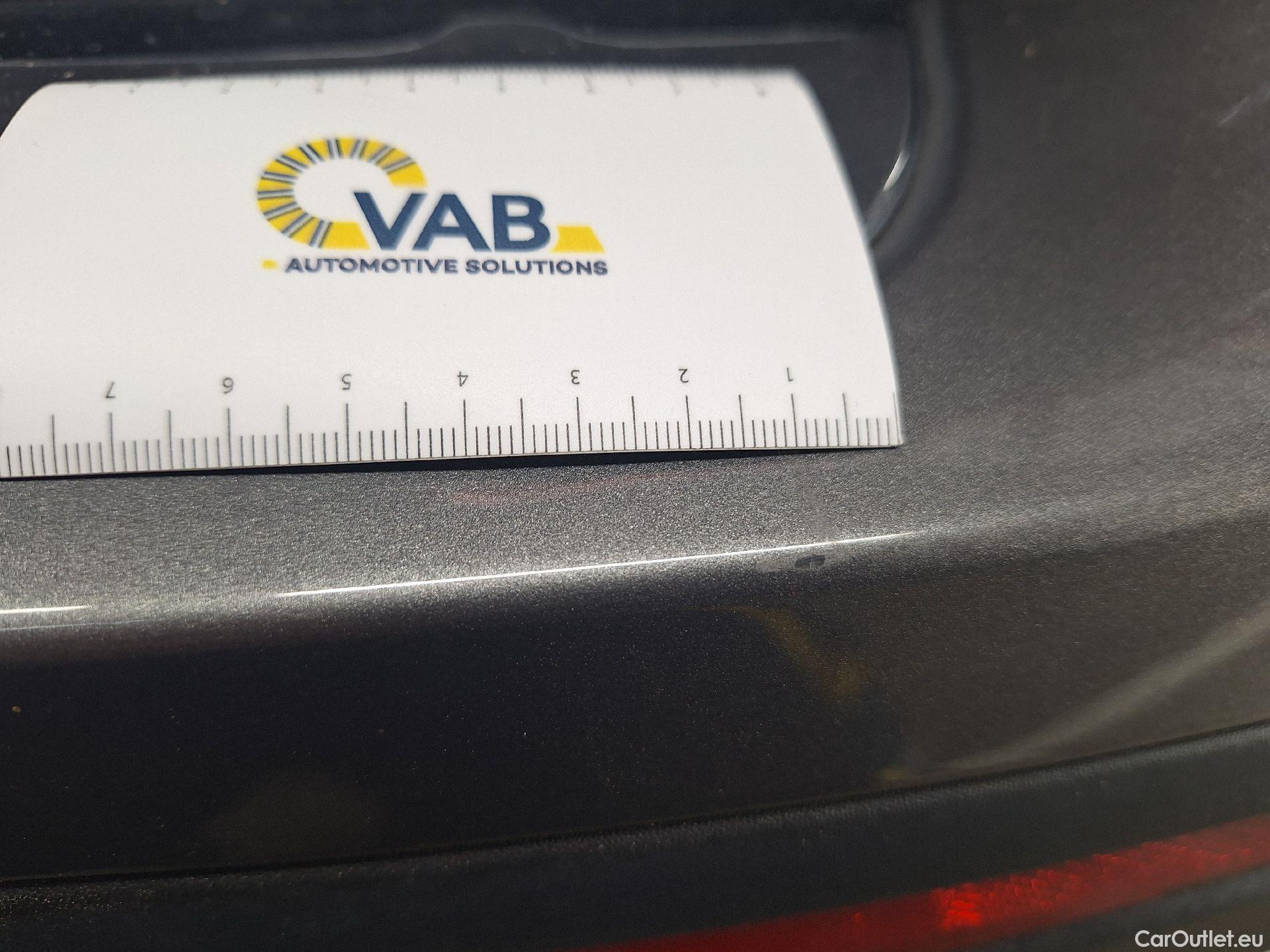  Mercedes  GLB Mercedes,  '19, Mercedes-Benz   180 d Business Solution 5d #31