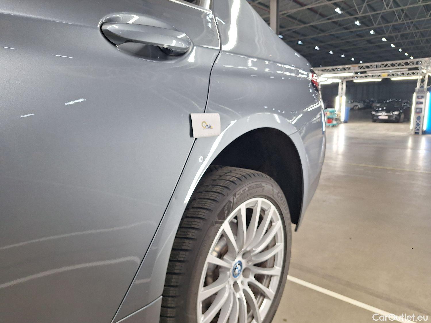  Bmw  Serie 5 BMW, 5-serie FL'20 PHEV, BMW 5 Reeks Berline 520e 150kW 4d #32