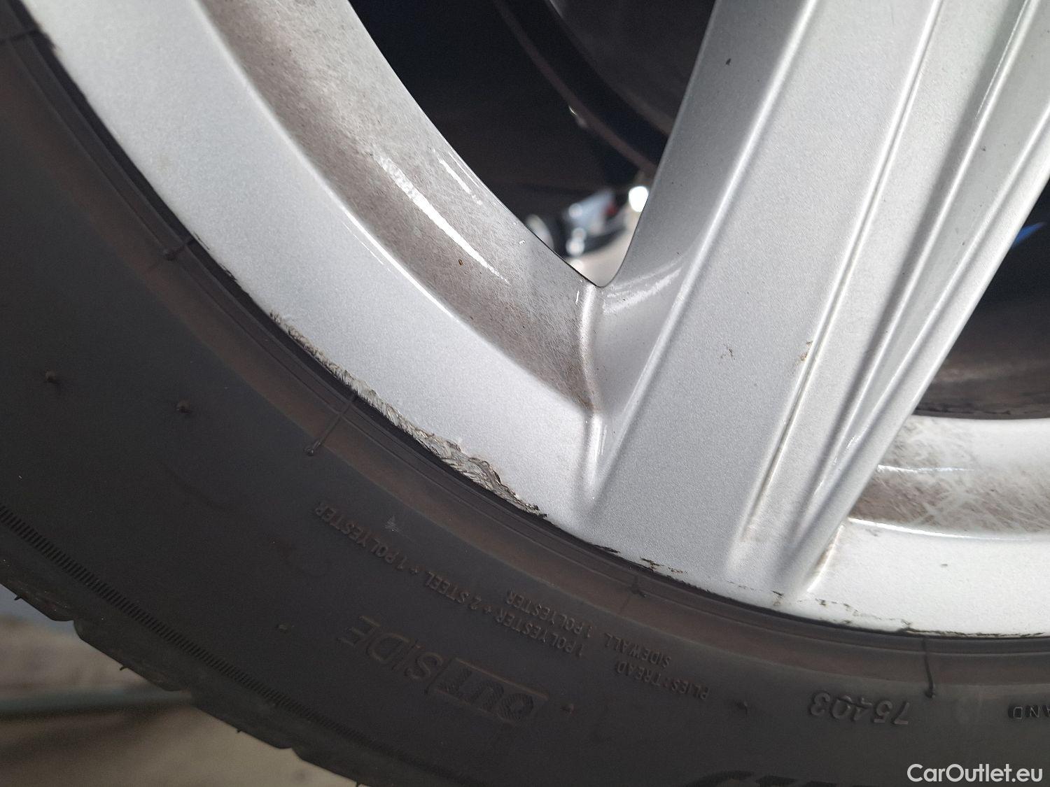  Audi  A3 Audi,  Sportback FL'16, Audi  Sportback 1.6 30 TDi 85kW 5d #6