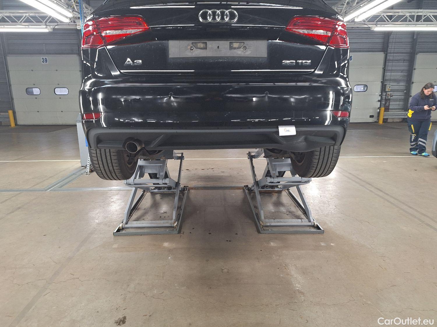  Audi  A3 Audi,  Sportback FL'16, Audi  Sportback 1.6 30 TDi 85kW 5d #14