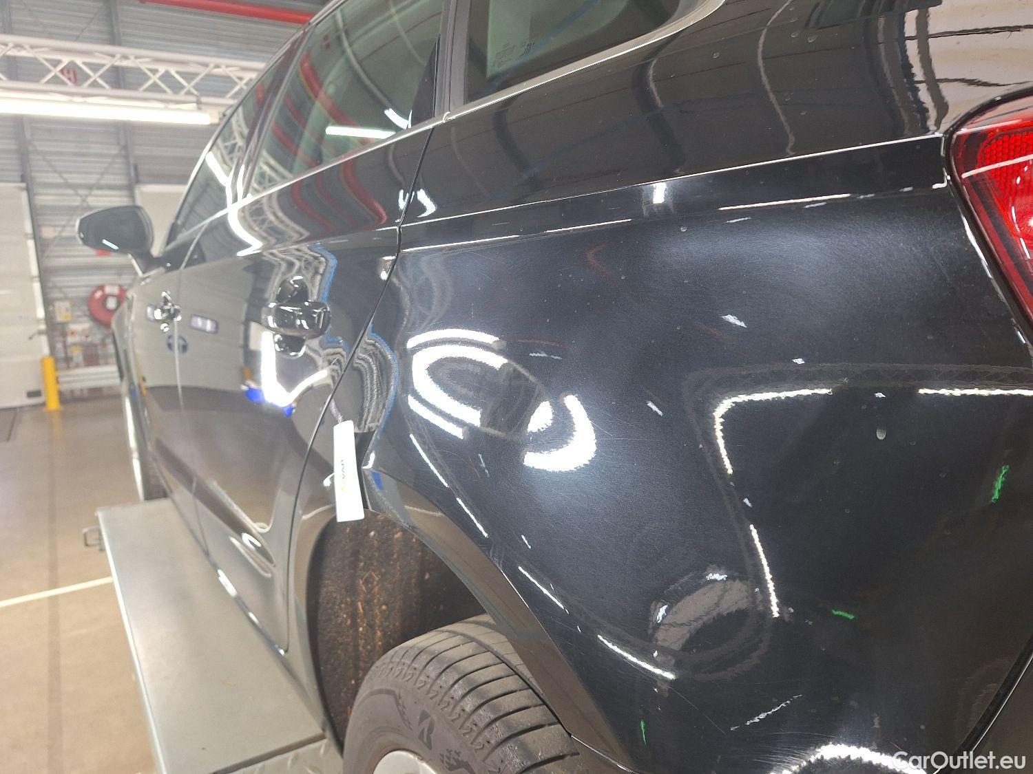  Audi  A3 Audi,  Sportback FL'16, Audi  Sportback 1.6 30 TDi 85kW 5d #21