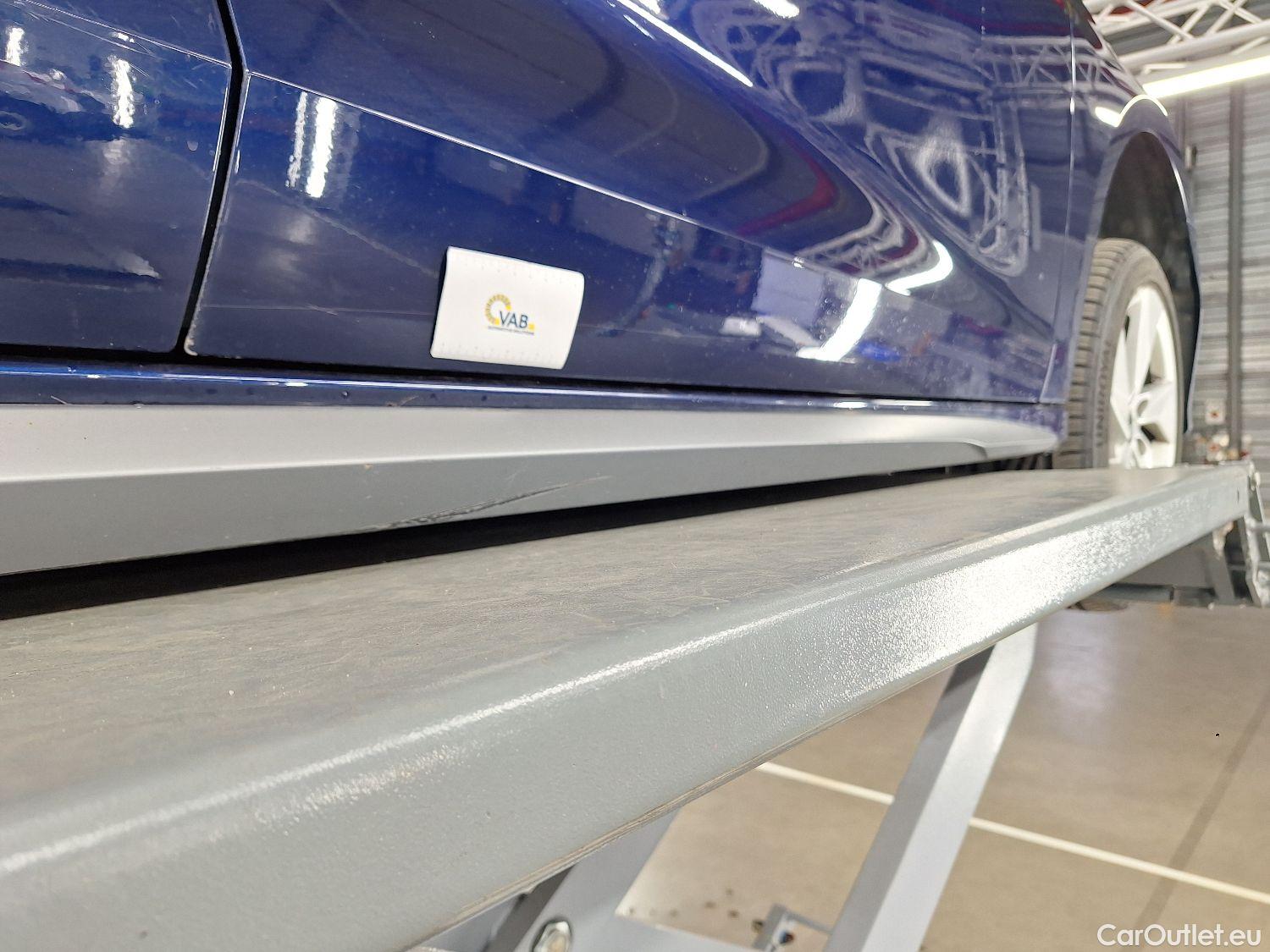  Audi  A3 Audi,  SB '20, Audi  Sportback 2.0 30 TDi 85kW S line 5d #3