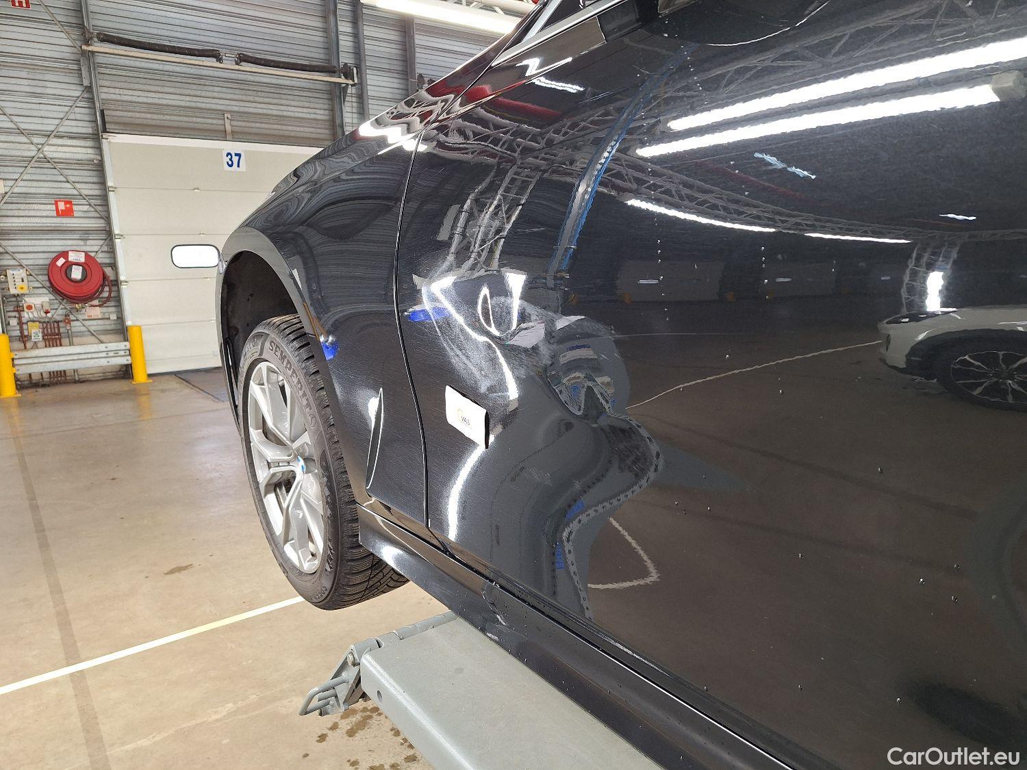  Bmw  Serie 3 BMW, 3-serie '18, BMW 3 Reeks Berline 318dA (110 kW) 4d #24