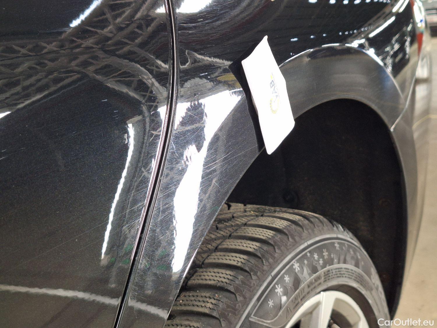  Bmw  Serie 3 BMW, 3-serie '18, BMW 3 Reeks Berline 318dA (110 kW) 4d #18