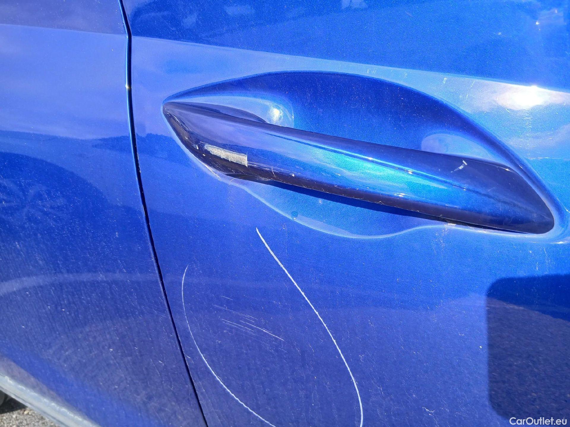  Hyundai  Bayon HYUNDAI  / 2021 / 5P / todoterreno 1.2 MPI Maxx #49