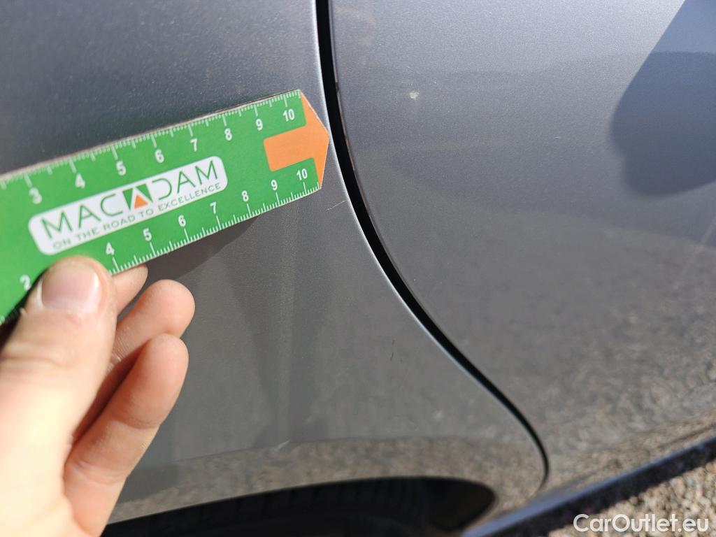  Mercedes  B-Klasse MERCEDES-BENZ Clase B / 2019 / 5P / monovolumen compacto B 180 d #41