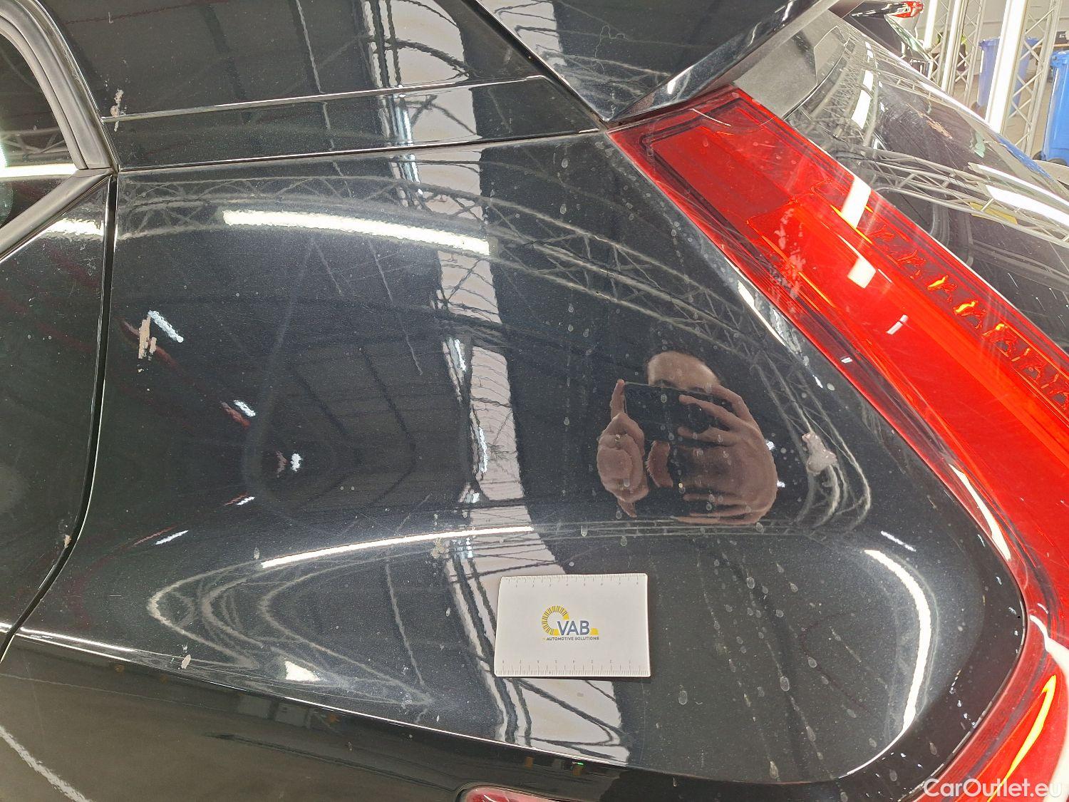  Volvo  XC 40 Volvo, XC40 '17, Volvo XC40 T3 Geartronic Momentum Pro 5d #28