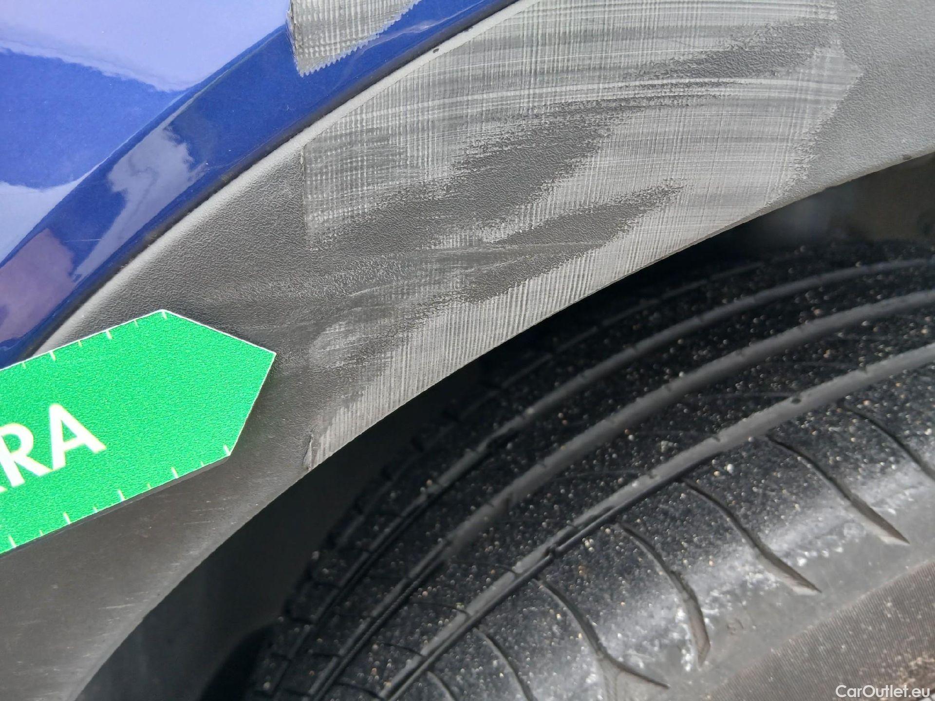  Hyundai  Bayon HYUNDAI  / 2021 / 5P / todoterreno 1.2 MPI Maxx #11