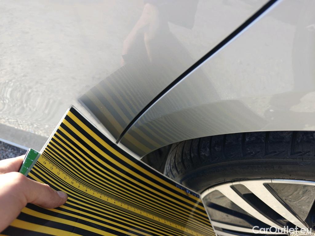  Mercedes  B-Klasse MERCEDES-BENZ Clase B / 2019 / 5P / monovolumen compacto B 180 d #38