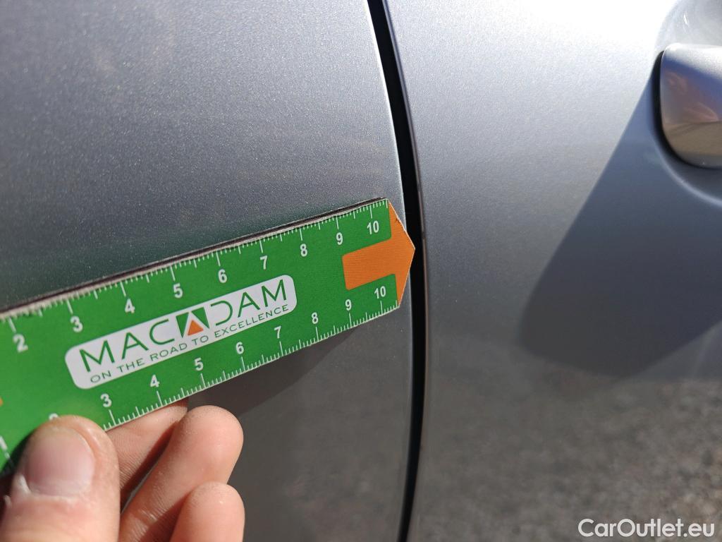  Mercedes  B-Klasse MERCEDES-BENZ Clase B / 2019 / 5P / monovolumen compacto B 180 d #44