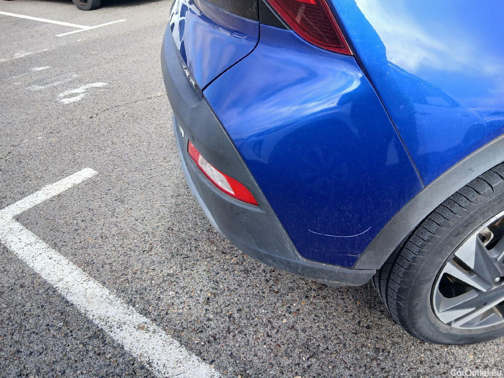  Hyundai  Bayon HYUNDAI  / 2021 / 5P / todoterreno 1.2 MPI Maxx #41