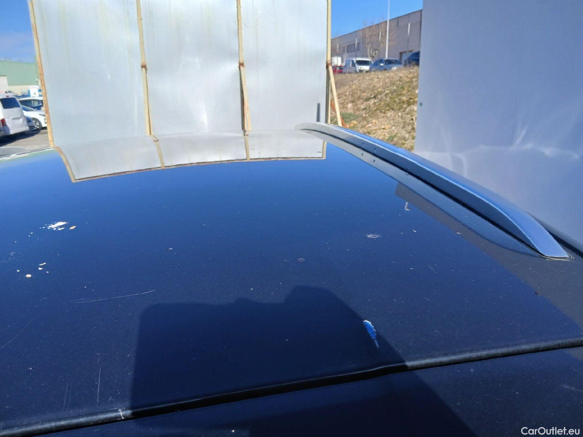  Peugeot  3008 PEUGEOT  Hybrid / 2020 / 5P / todoterreno 225 e-EAT8 GT #12