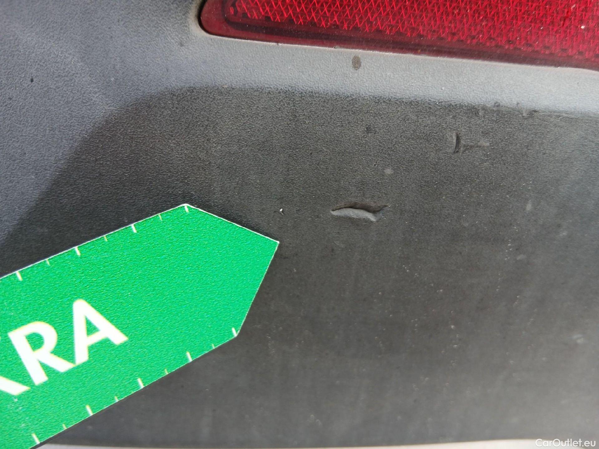  Hyundai  Bayon HYUNDAI  / 2021 / 5P / todoterreno 1.2 MPI Maxx #35