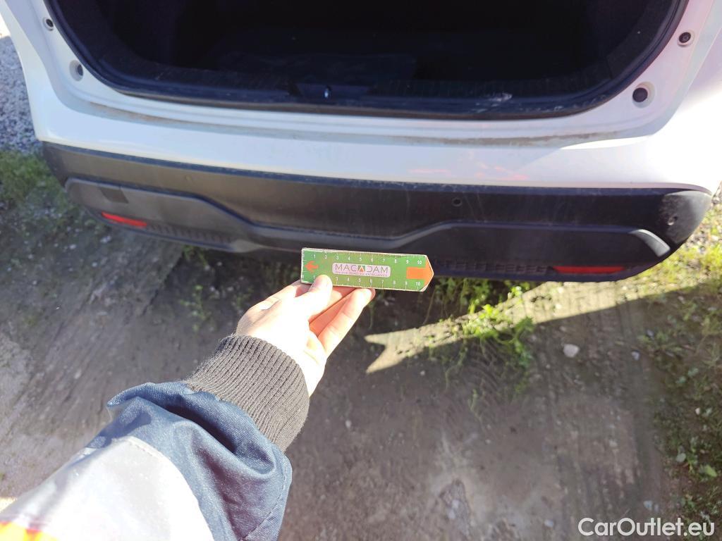  Nissan  Qashqai NISSAN  / 2021 / 5P / todoterreno DIG-T 116kW (158CV) mHEV Xtronic Acenta (AC2) #25