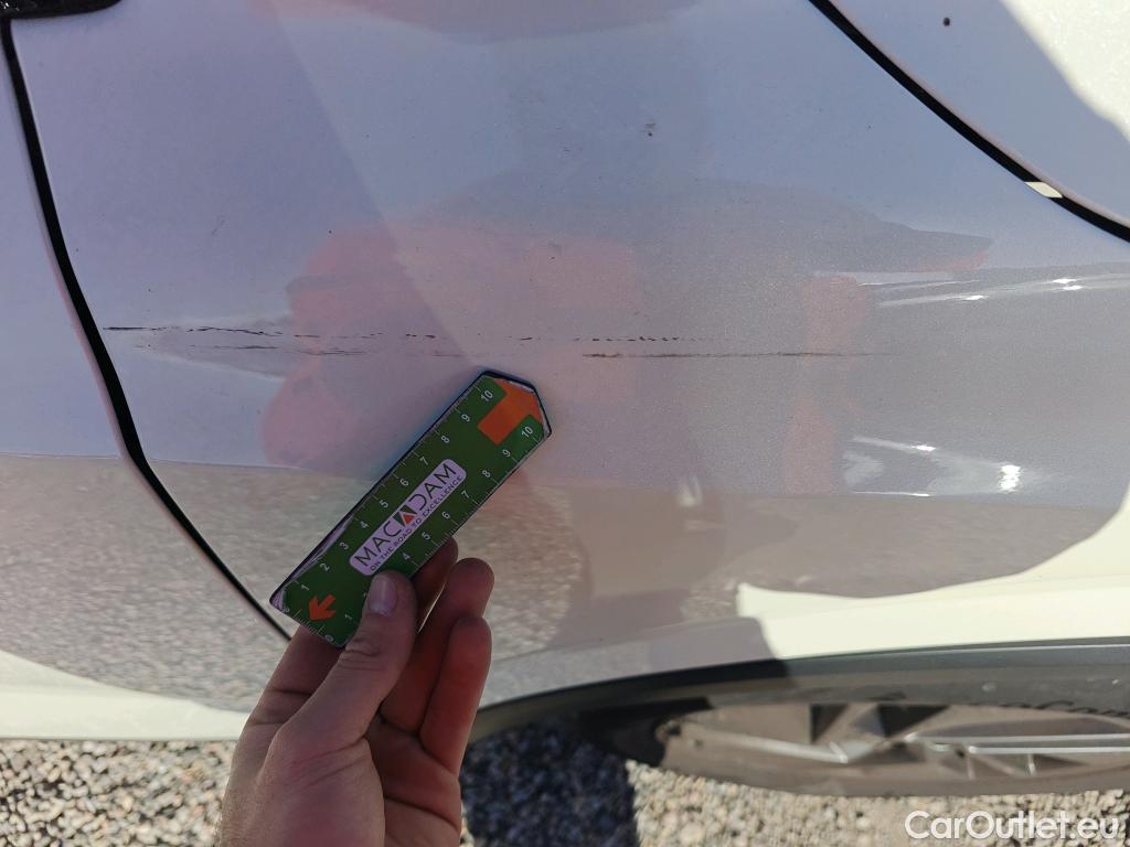  Nissan  Qashqai NISSAN  / 2021 / 5P / todoterreno DIG-T 116kW (158CV) mHEV Xtronic Acenta (AC2) #19