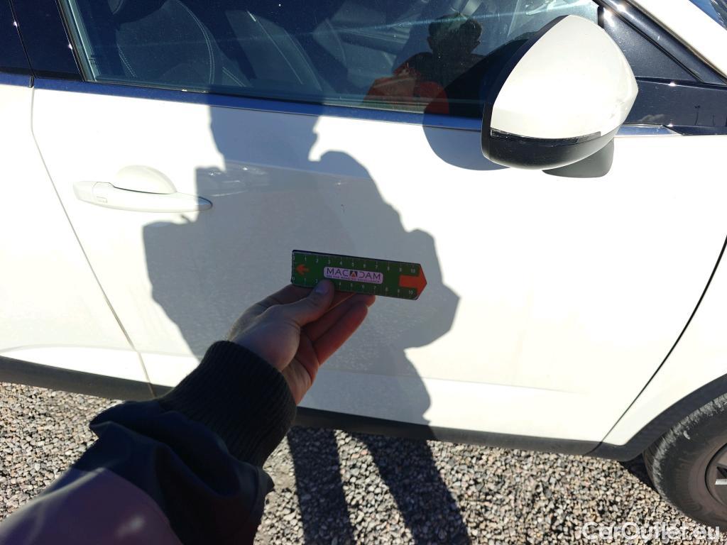  Nissan  Qashqai NISSAN  / 2021 / 5P / todoterreno DIG-T 116kW (158CV) mHEV Xtronic Acenta (AC2) #16