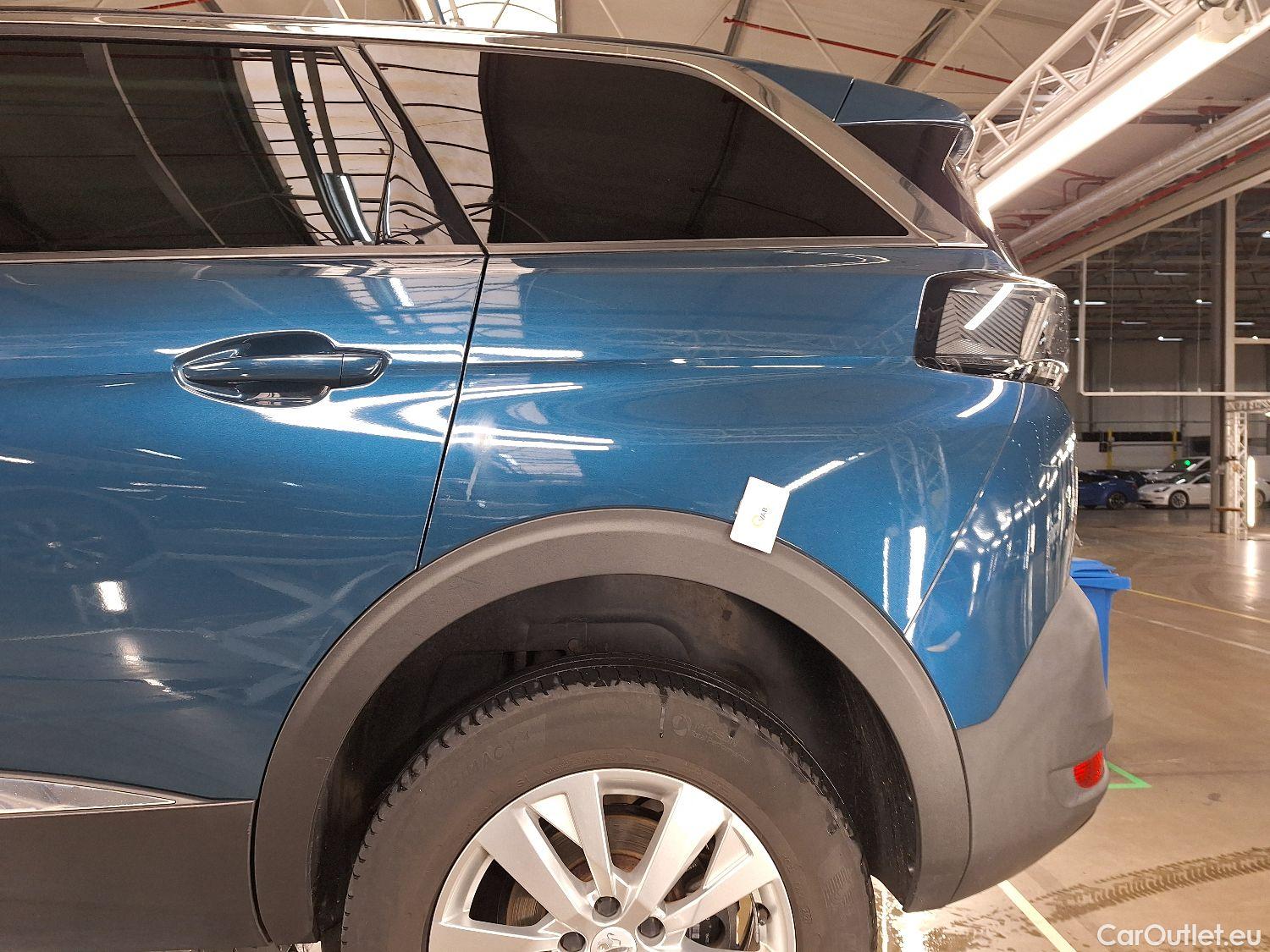  Peugeot  3008 Peugeot, 5008 FL'20, Peugeot 5008 1.2 PureTech 96kW S&S EAT8 Style 5d #24