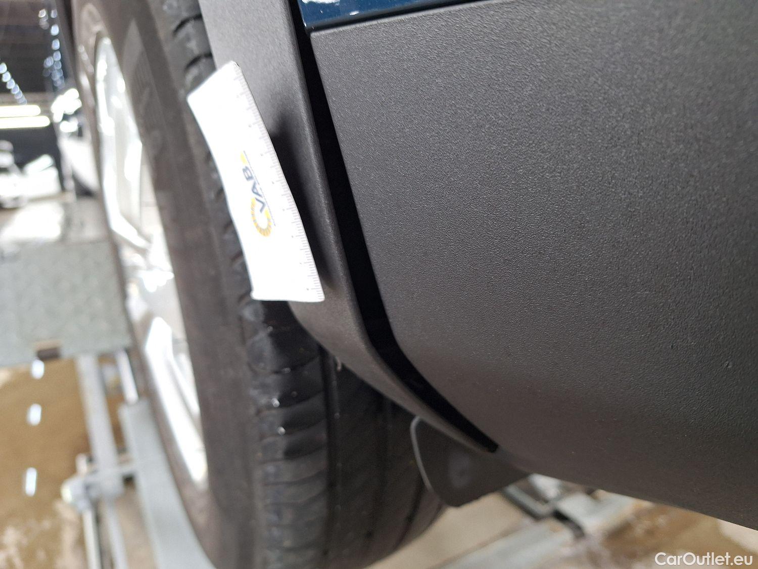  Peugeot  3008 Peugeot, 5008 FL'20, Peugeot 5008 1.2 PureTech 96kW S&S EAT8 Style 5d #10