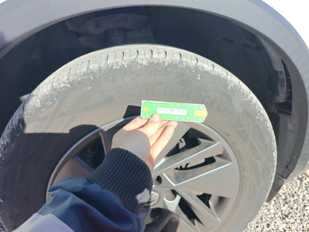  Nissan  Qashqai NISSAN  / 2021 / 5P / todoterreno DIG-T 116kW (158CV) mHEV Xtronic Acenta (AC2) #20