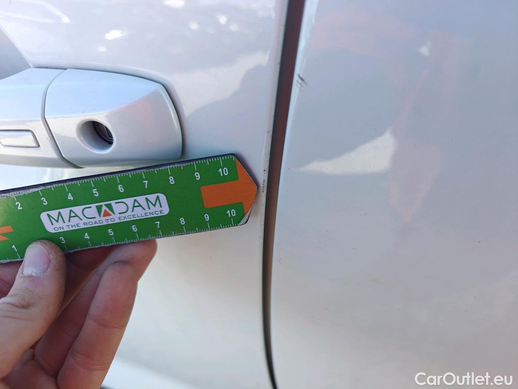  Nissan  Qashqai NISSAN  / 2021 / 5P / todoterreno DIG-T 116kW (158CV) mHEV Xtronic Acenta (AC2) #10