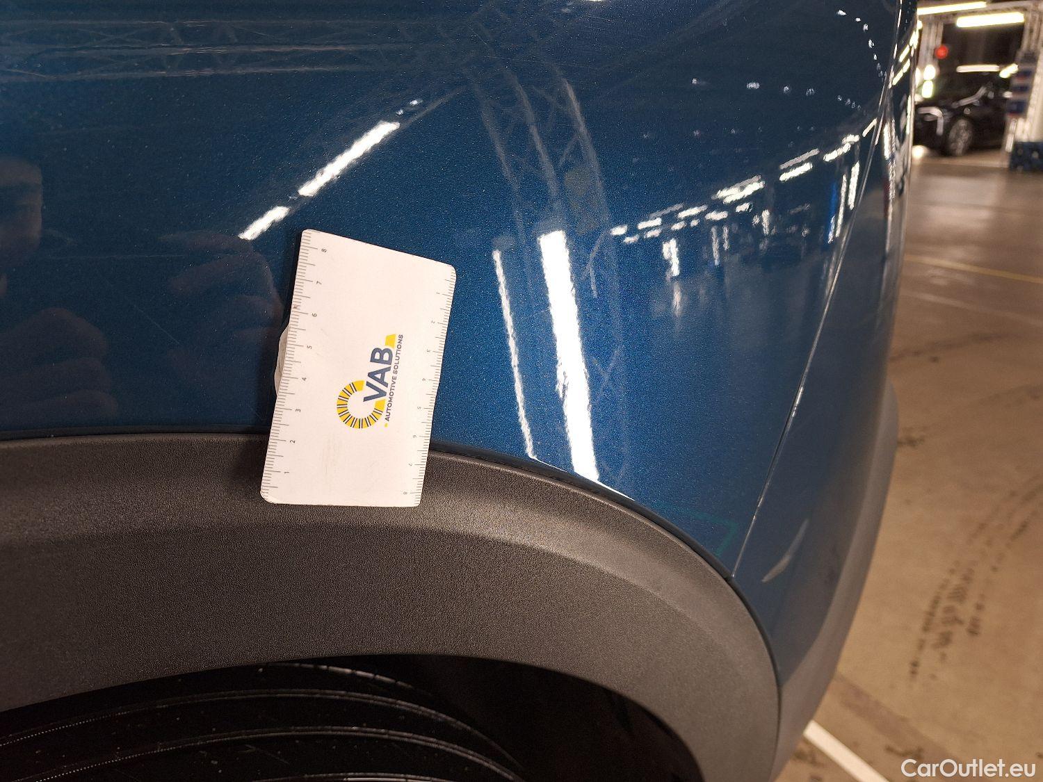  Peugeot  3008 Peugeot, 5008 FL'20, Peugeot 5008 1.2 PureTech 96kW S&S EAT8 Style 5d #25