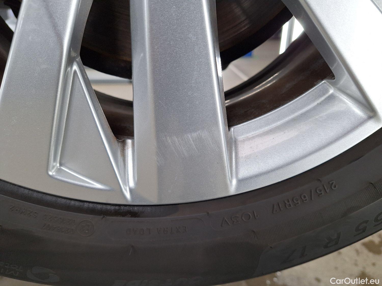  Peugeot  3008 Peugeot, 5008 FL'20, Peugeot 5008 1.2 PureTech 96kW S&S EAT8 Style 5d #14