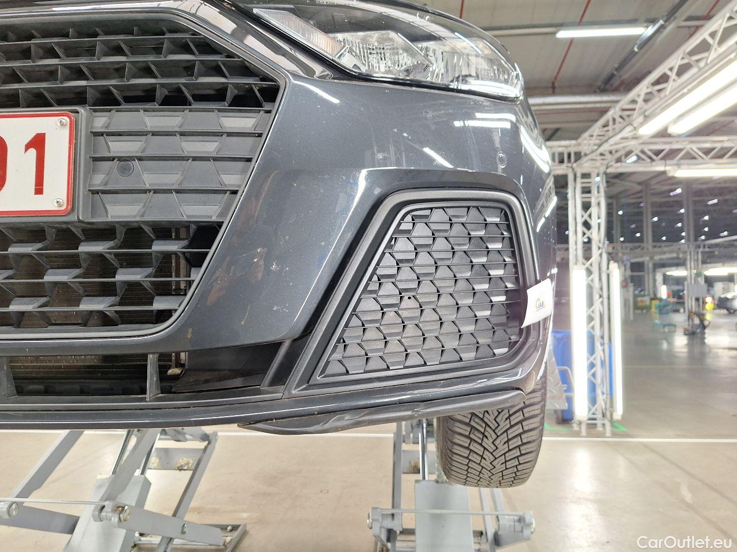  Audi  A1 Sportback Audi, A1 SB '18, Audi  1.0 25 TFSI 70kW 5d #1