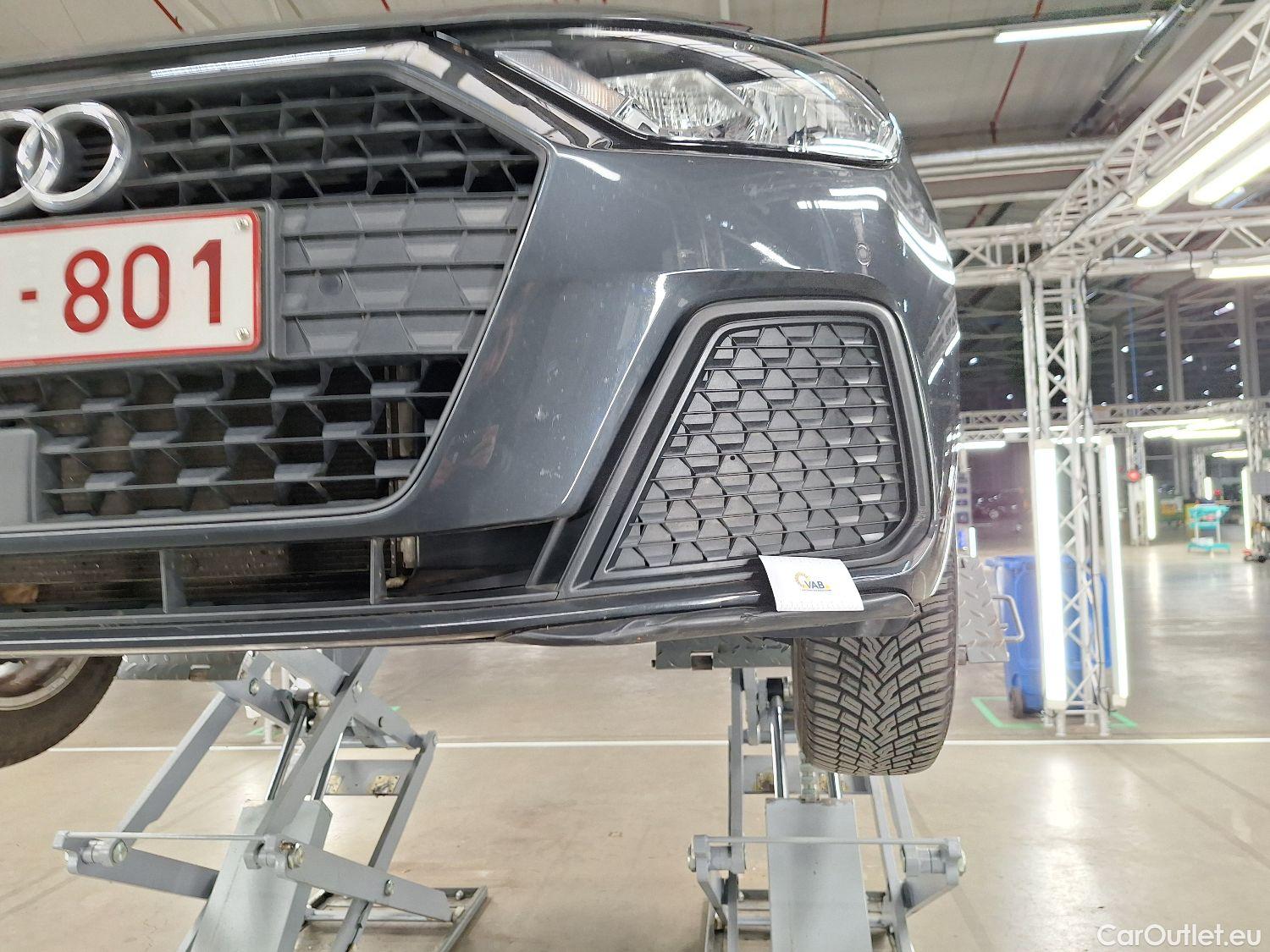  Audi  A1 Sportback Audi, A1 SB '18, Audi  1.0 25 TFSI 70kW 5d #3