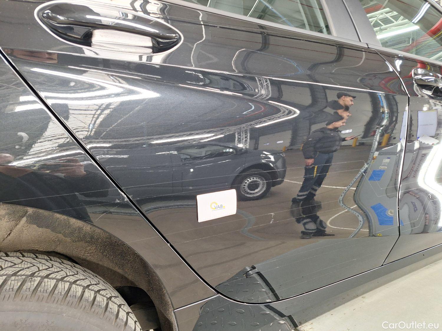  Bmw  Serie 1 BMW, 1-serie '19, BMW 1 Reeks Hatch 116d (85 kW) 5d #9